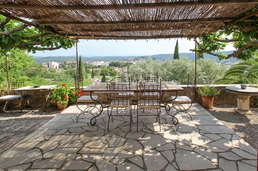 Charming house close to the city center - Draguignan