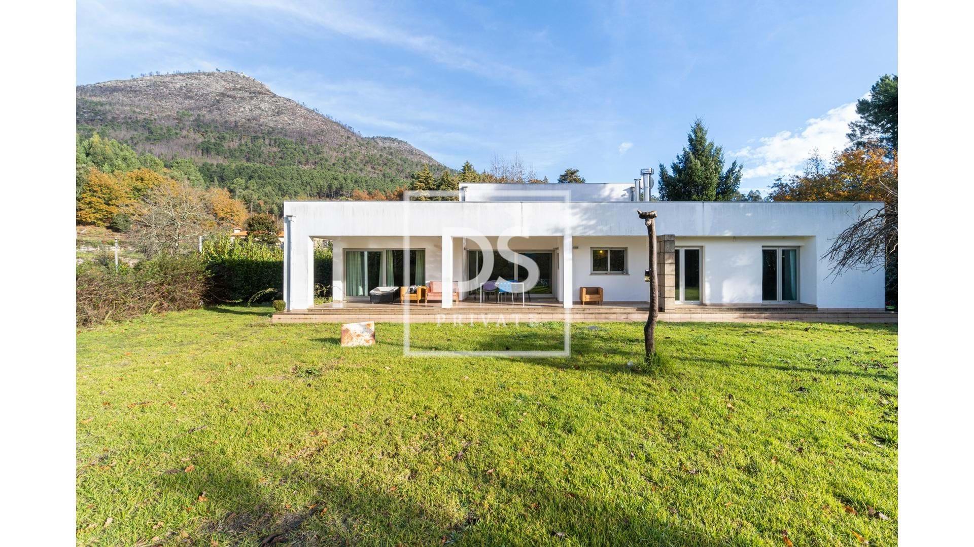 Maison T3 dans Vilar de Ferreiros