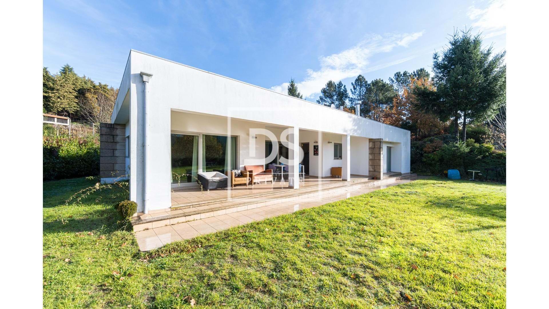 Maison T3 dans Vilar de Ferreiros