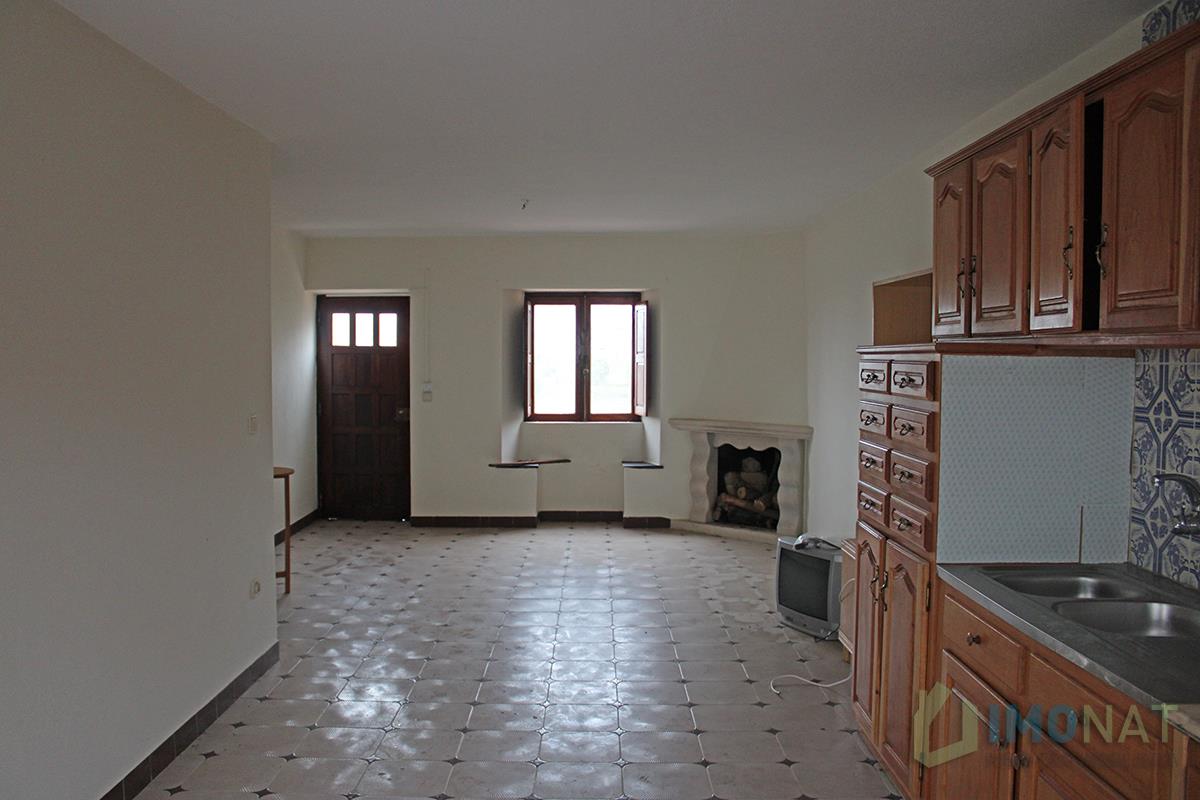 House 2 Bedrooms