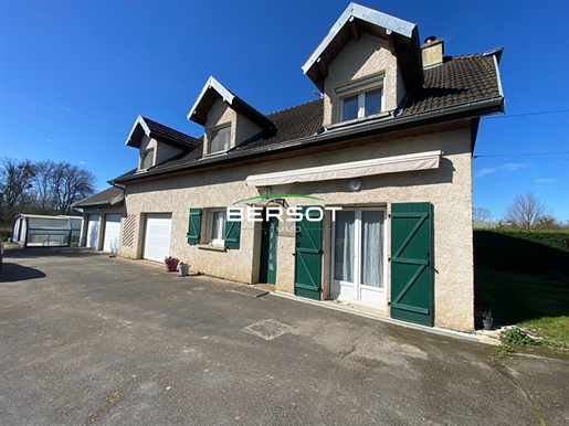 House in the Saint-Vit area with swimming pool and large land