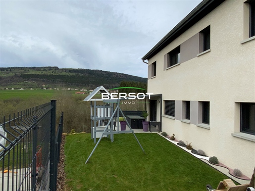 Sumptuous family villa in Les Fins close to Switzerland