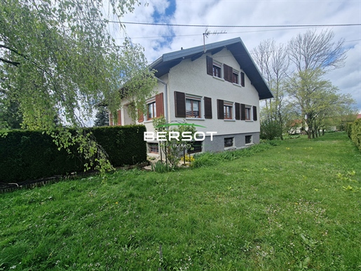 House T7 of 159 m² in Loray