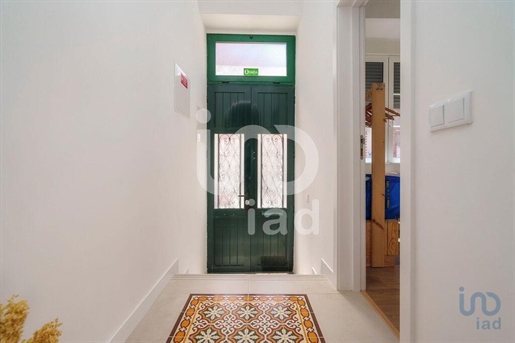 Town House with 3 Rooms in Faro with 134,00 m²