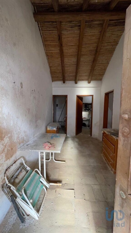 Home / Villa met 2 Kamers in Faro met 59,00 m²