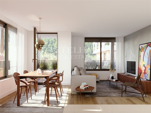 2 bedroom apartment with balcony inserted in new premium development in Antas