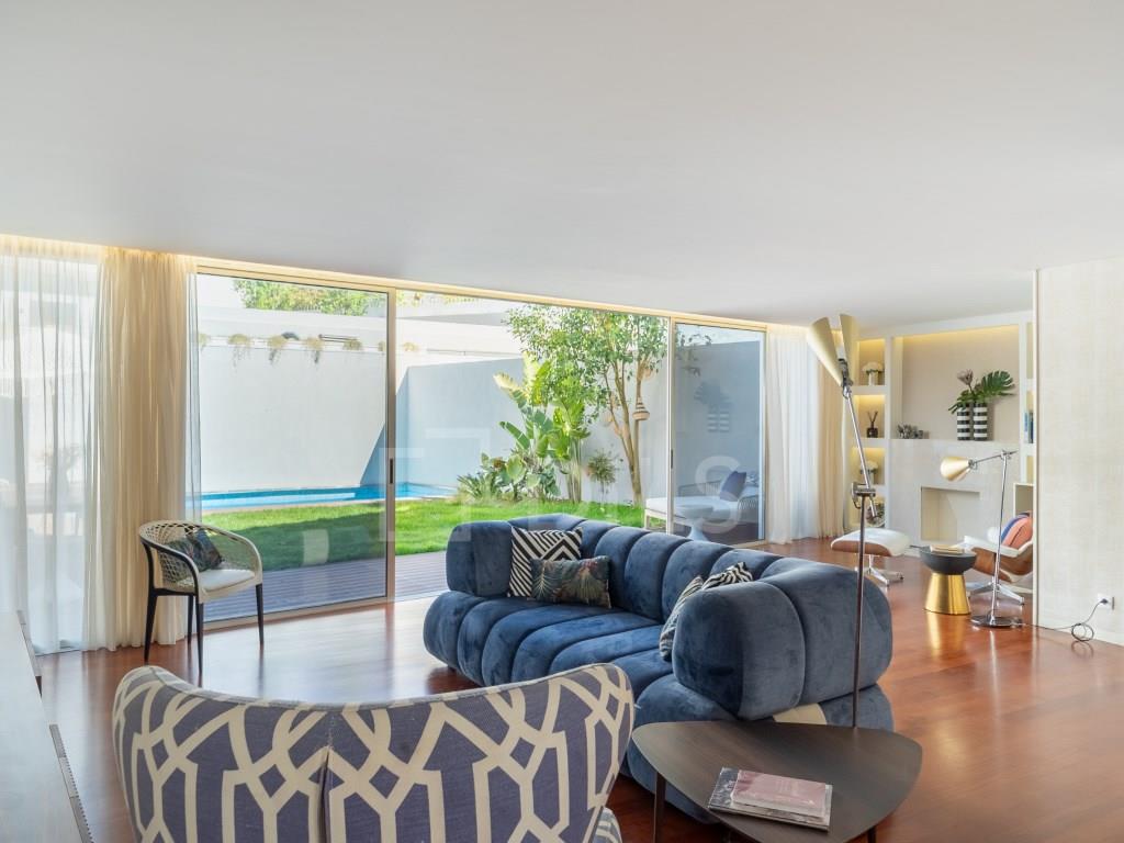 Huis 4 Slaapkamers Triplex Te Koop Porto