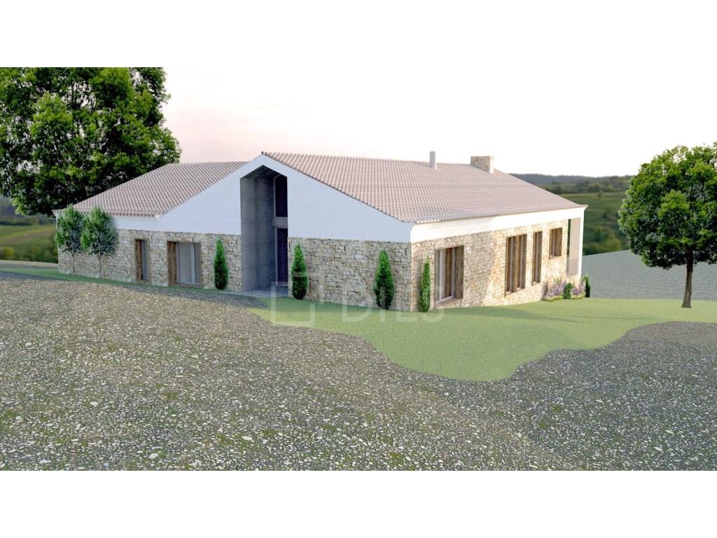 Land in Azeitão with approved project
