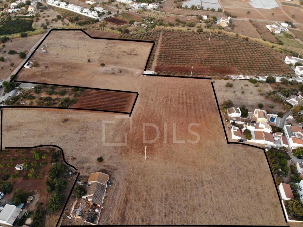 Terreno en el Algarve a 1 km de la playa