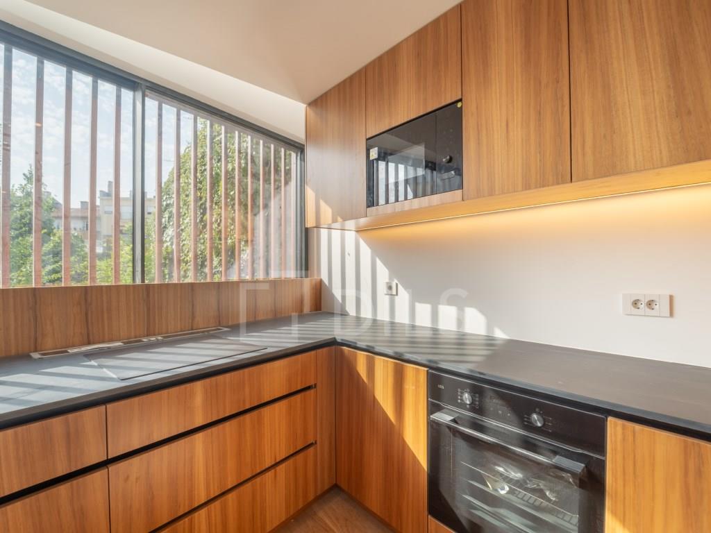 Maison T3+1 avec garage - Miguel Bombarda - Porto