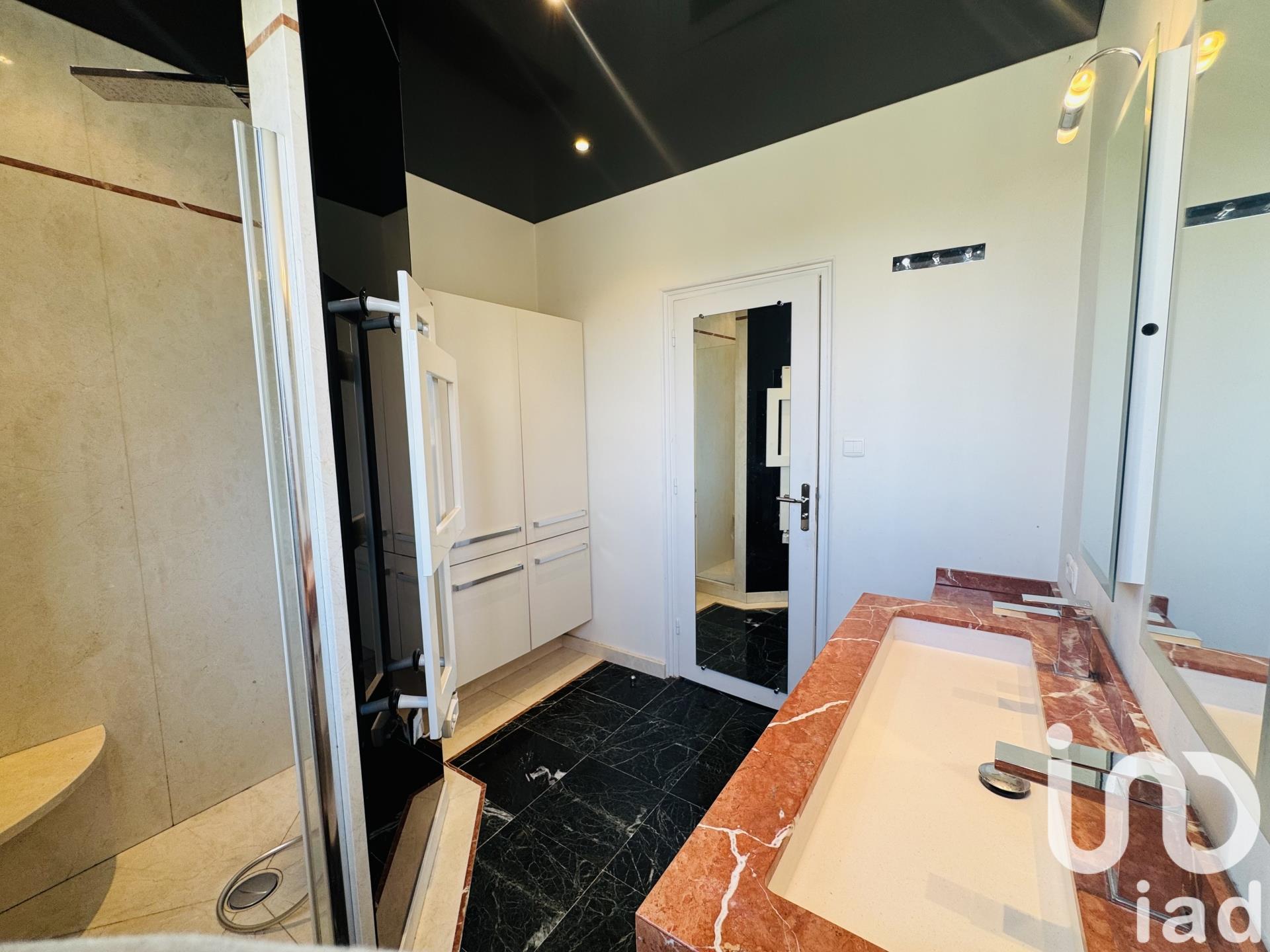 Appartement à vendre, 155m², Saint-Etienne