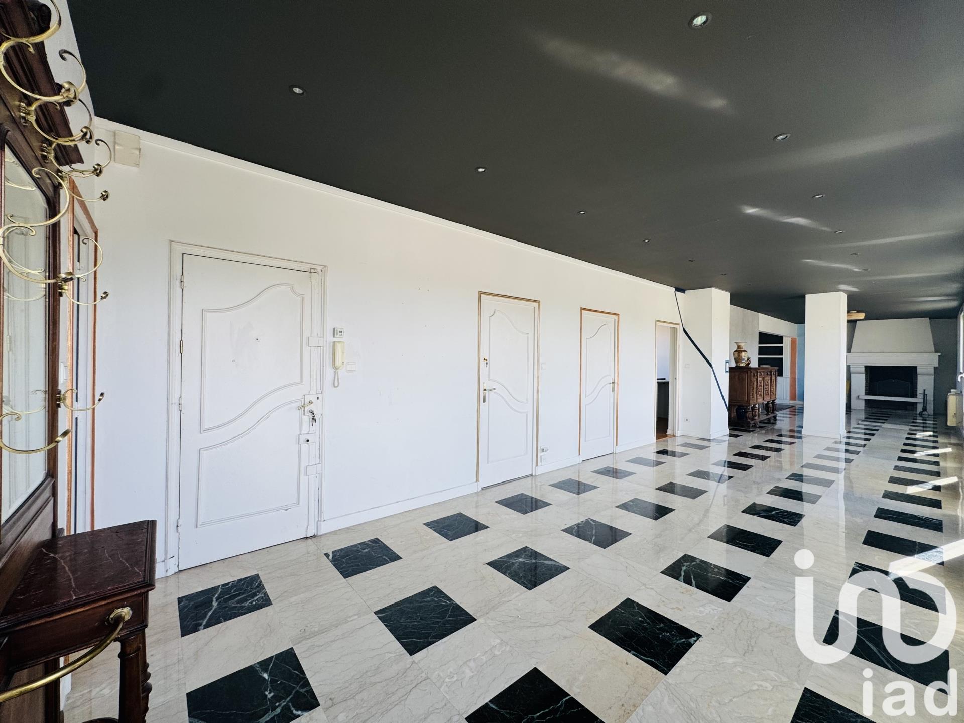 Appartement à vendre, 155m², Saint-Etienne