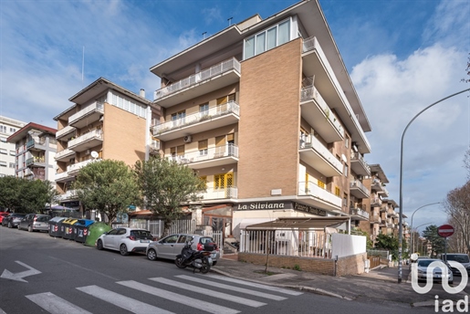 Sprzedaż Apartament 164 m² - 3 Sypialnie - Rzym