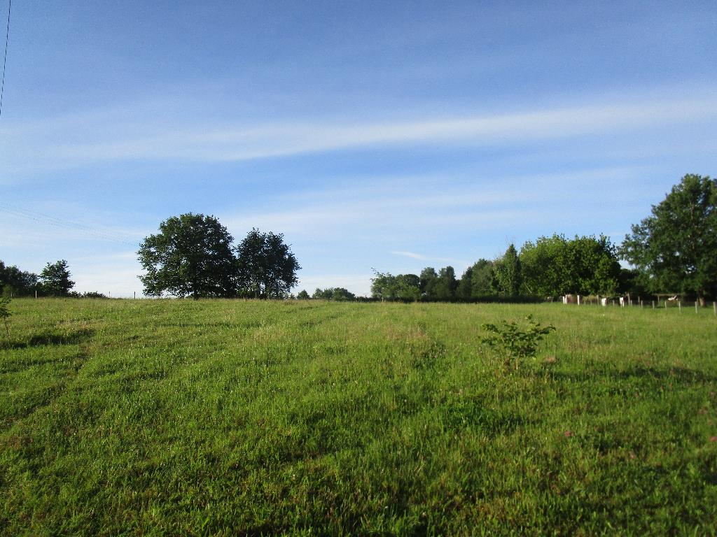 Terrain Montpon Menesterol 2022 m2