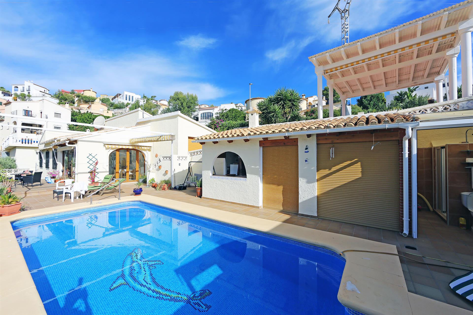 Villa met 3 slaapkamers en zwembad in Adsubia