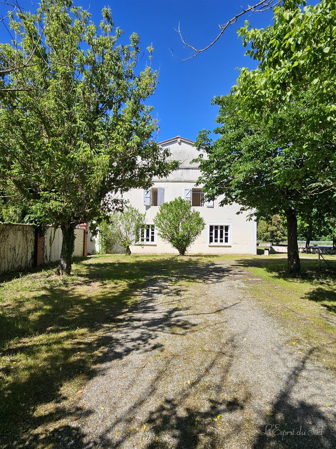 Purchase: House (81370)