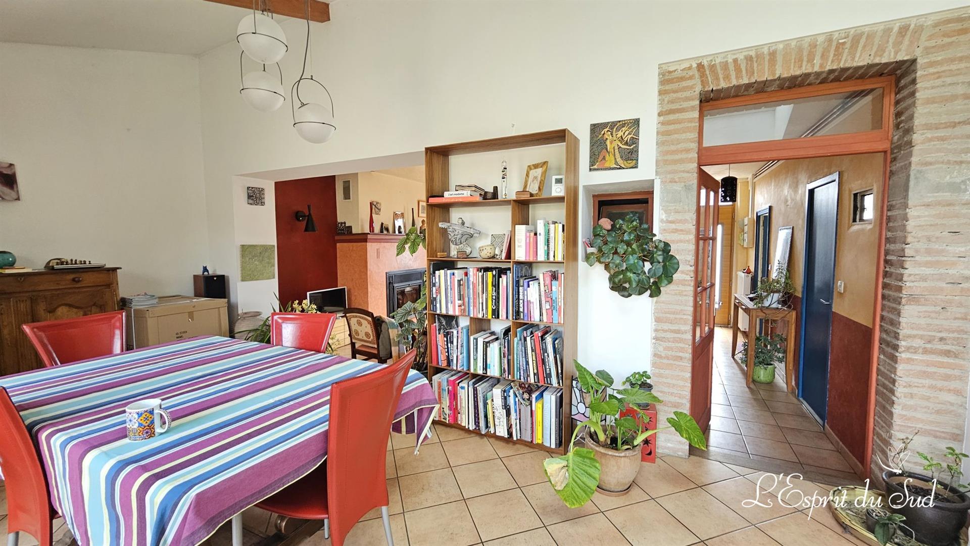 Purchase: House (81370)
