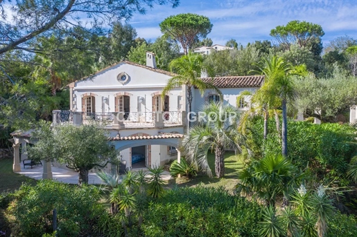 Einzigartiges und majestätisches Anwesen mit Blick auf den Golf von Saint-Tropez