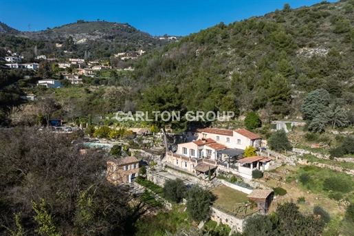 Exclusivity - Magnificent Charming Property at the Gates of Nice