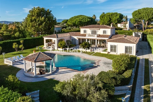 Luxury Villa in gated domaine on the Cap d'Antibes