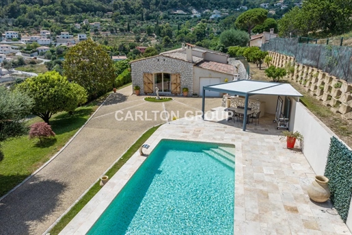 Haven of peace, near Nice, villa with swimming pool