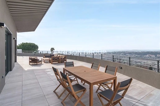 Rooftop Villa - New development - Nice