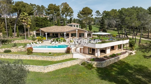 Magnificent 3-hectare estate in Mougins