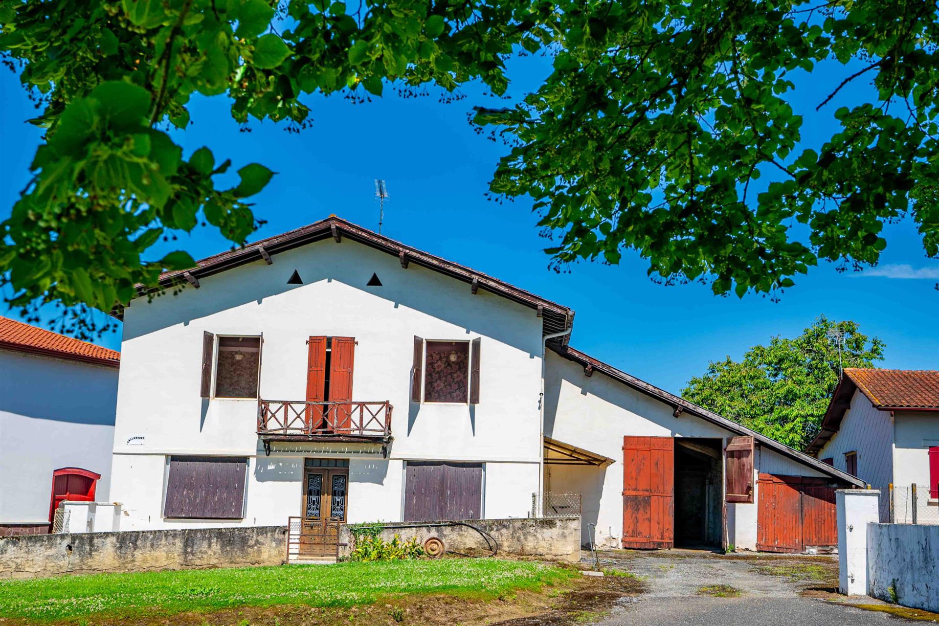 Character House With Great Potential In Labets-Biscay!