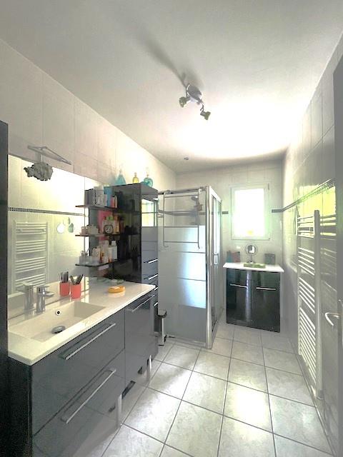 Purchase: House (40430)