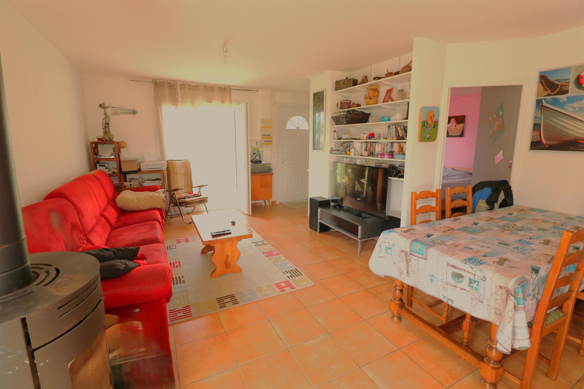 Pavillon 2 chambres, terrain 2000 m2, au calme, 15 minutes Bazas