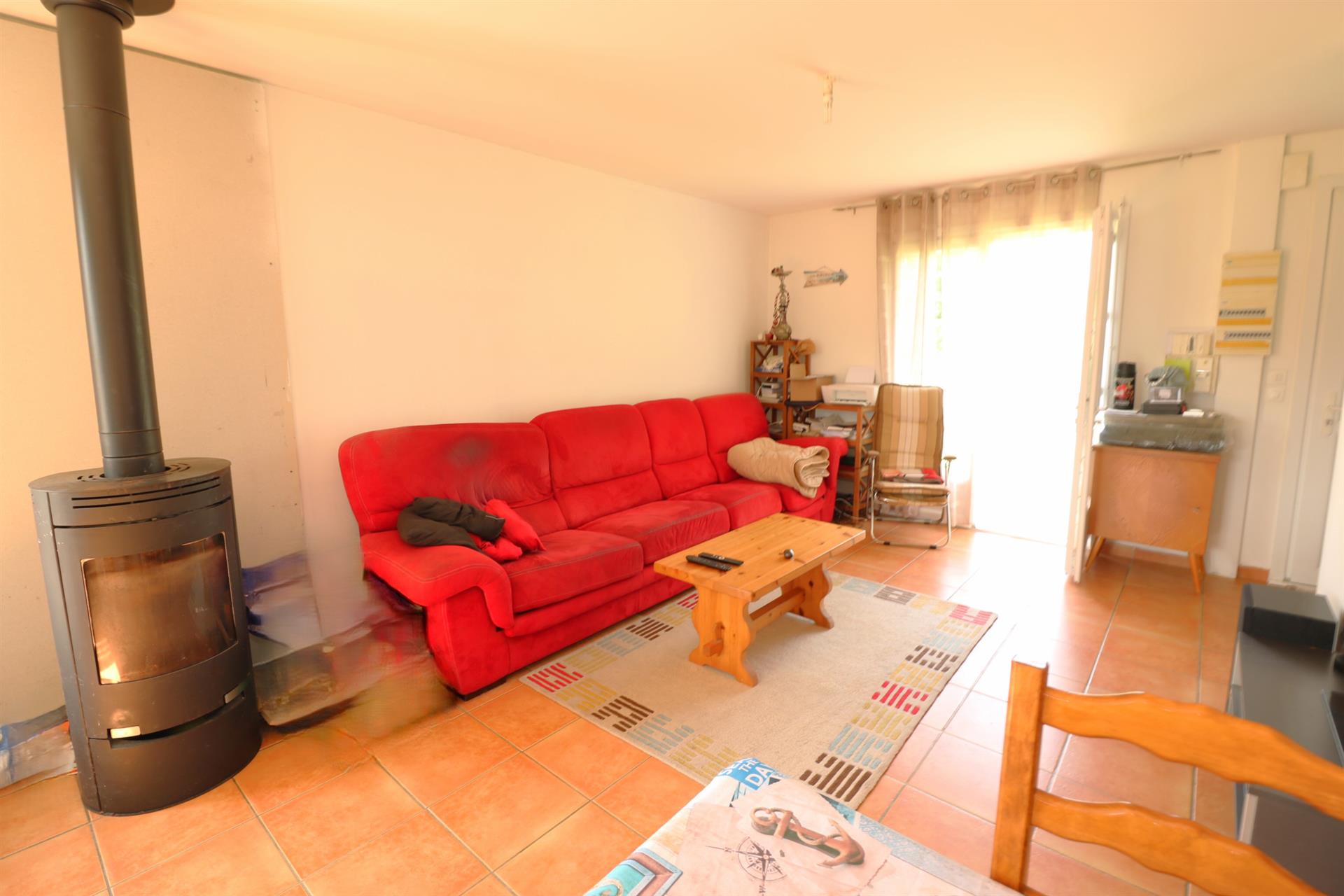 Pavillon 2 chambres, terrain 2000 m2, au calme, 15 minutes Bazas