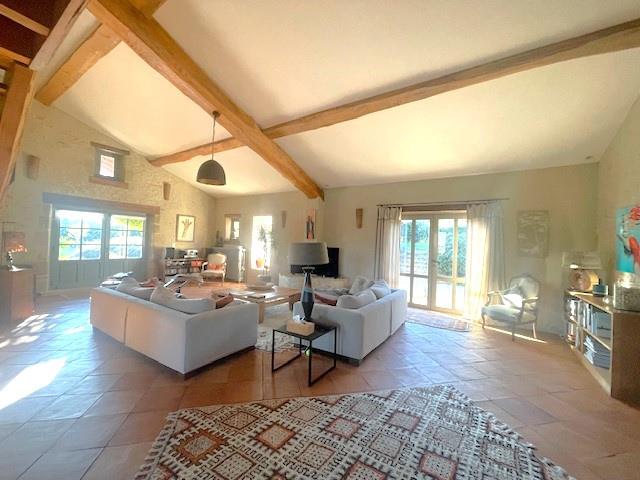 Maison En Pierre - Renovee -1 H 300 (ha)+ Sechoir Rehabilitable