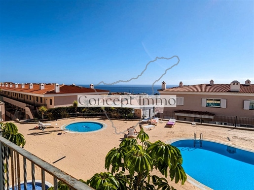 Completely renovated and furnished ground floor flat with 80sqm terrace and sea view!