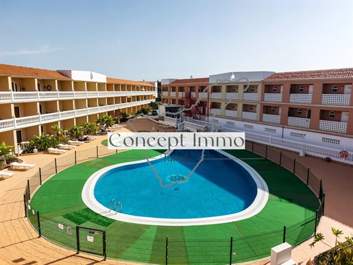 Está buscando una inversión lucrativa en Tenerife?
Aparthotel en primera línea de mar con piscina!
