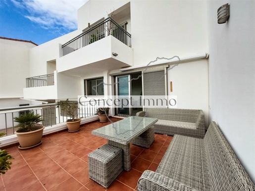 ¡Ático De Lujo! Moderno y amueblado con 3 terrazas, Vistas Al Mar, 2 piscinas en La Caleta!
