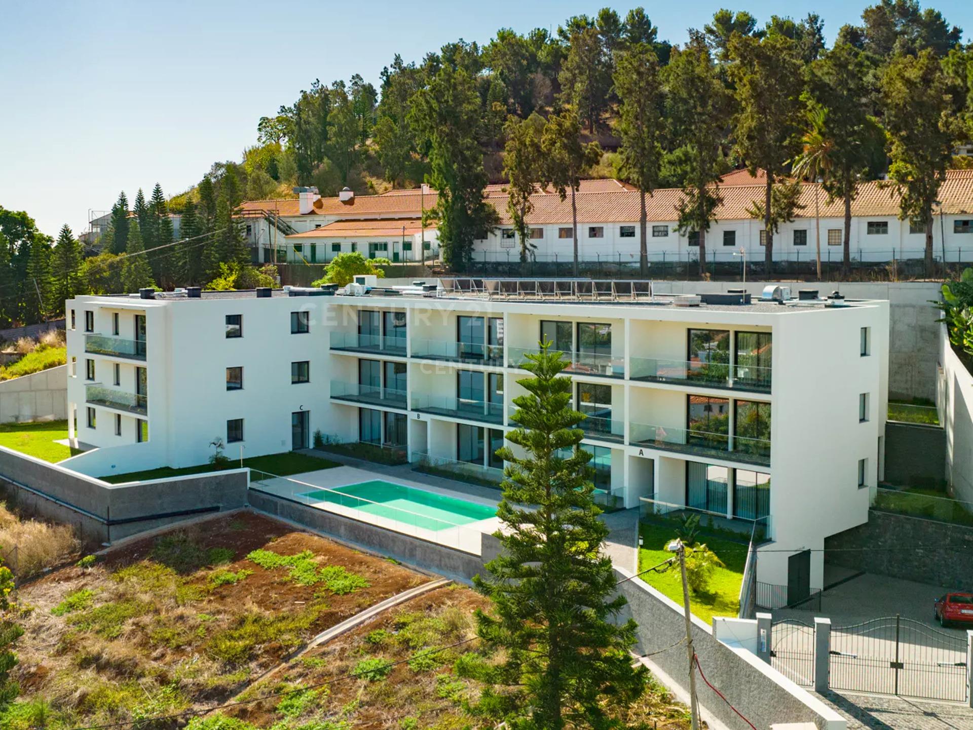 Luminoso y contemporáneo apartamento de dos dormitorios - Funchal, Madeira