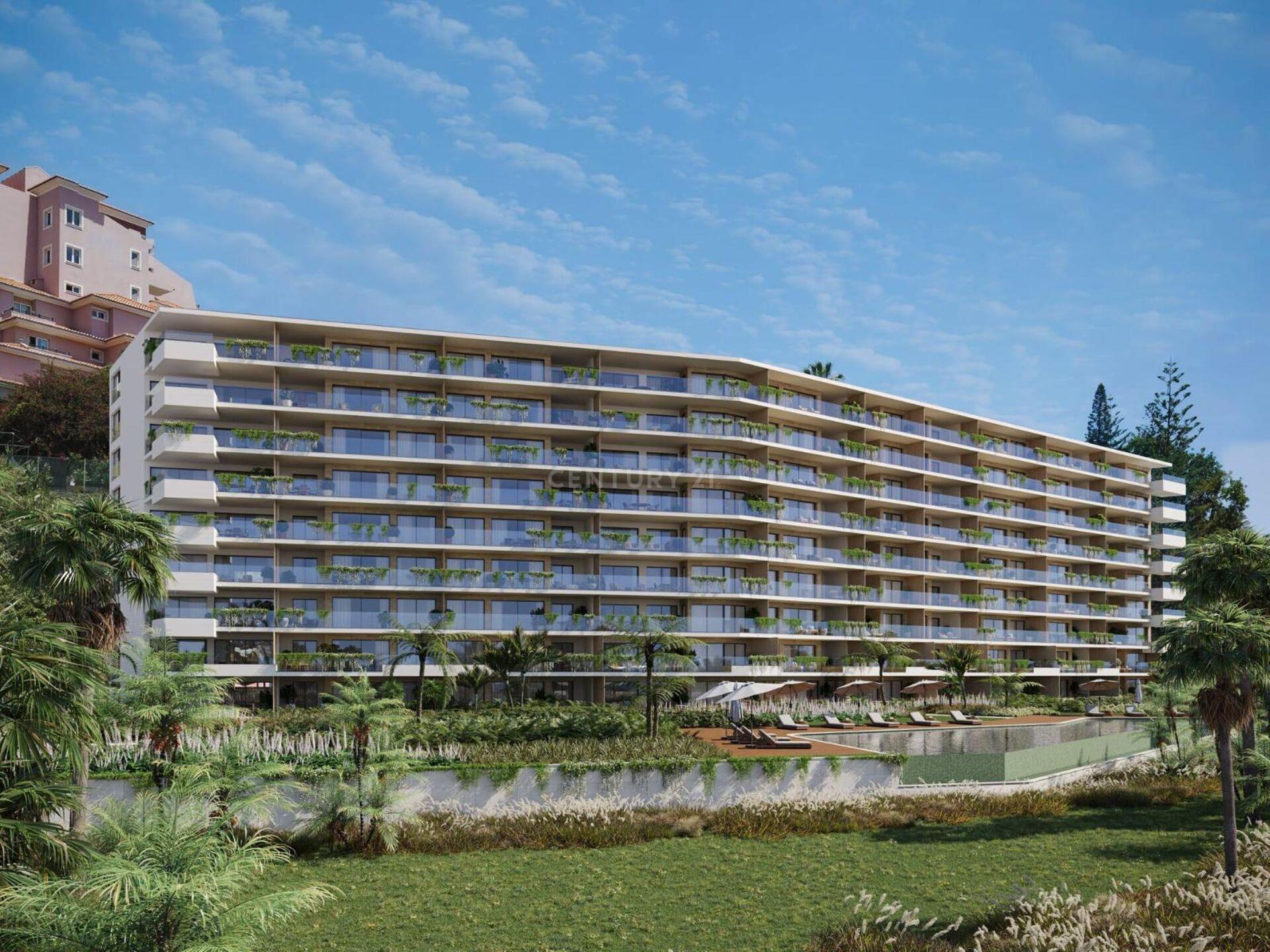 Three Bedroom Apartment - Swimming Pool, Sea view - Praia Formosa, Funchal