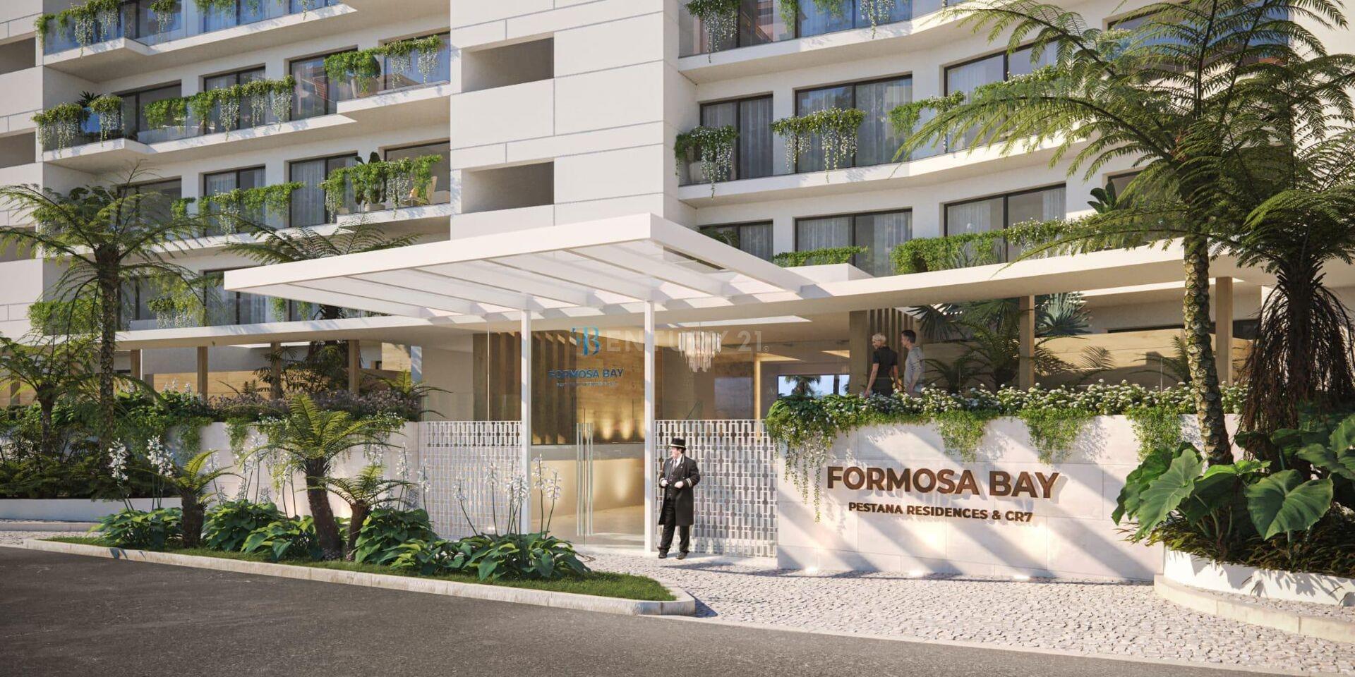 Three Bedroom Apartment - Swimming Pool, Sea view - Praia Formosa, Funchal