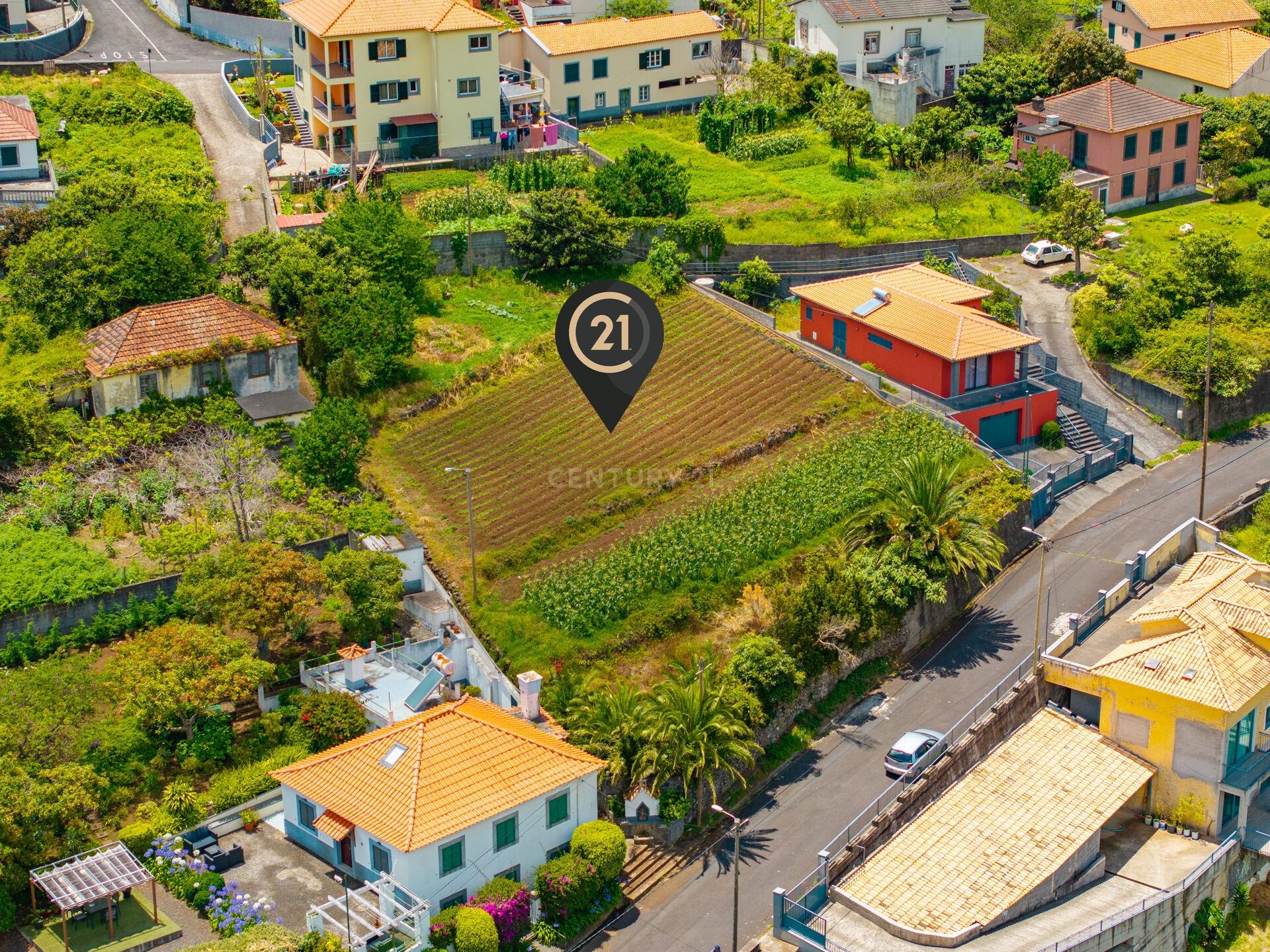 Gran terreno con proyecto aprobado - São Vicente, Madeira