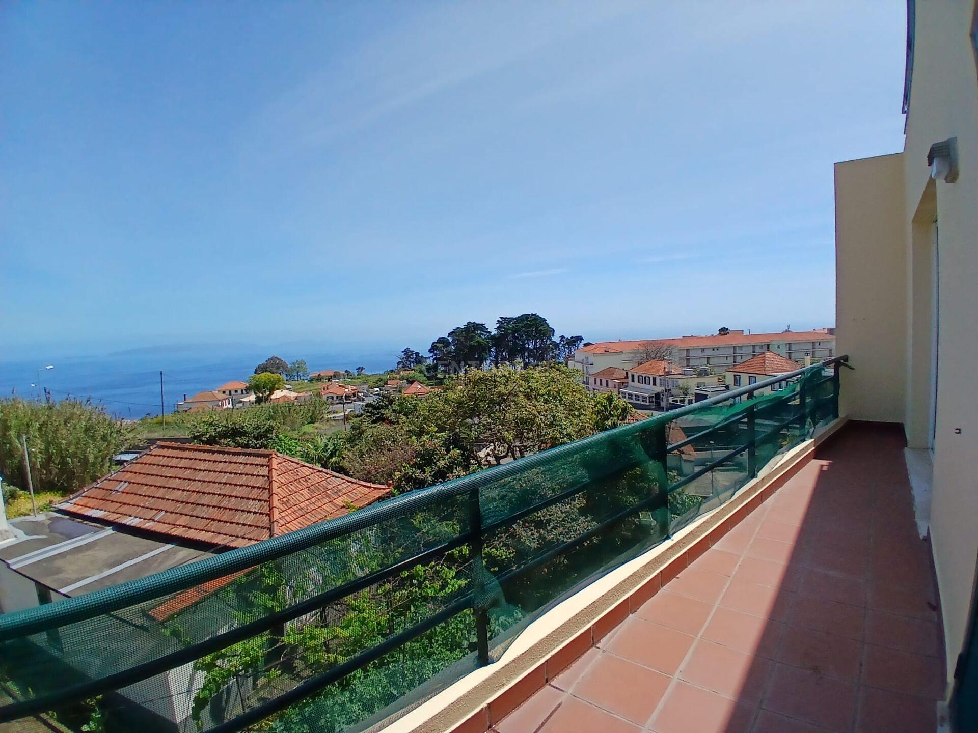 Helles Apartment mit einem Schlafzimmer in Caniço – Madeira