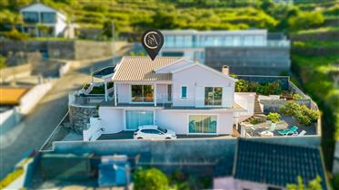 Villa in een zonnige omgeving op een paar minuten van het strand - Arco da Calheta