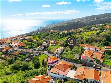Lichtgevend land - Santa Cruz, Madeira