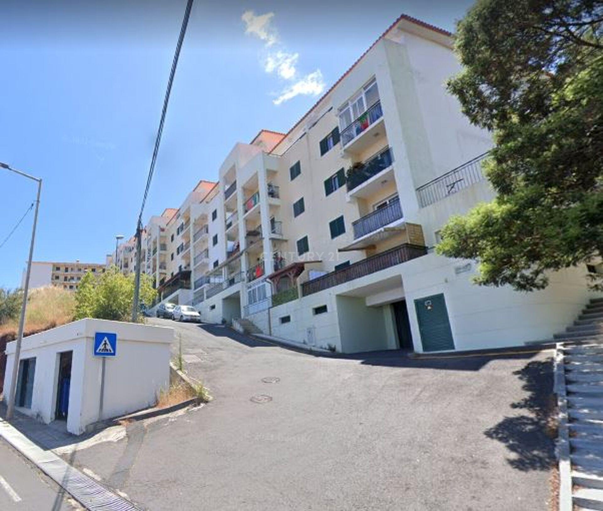 Appartement d'une chambre - Loué - Caniço, Santa Cruz - Madère