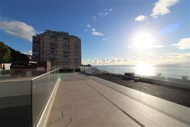 Ausgezeichnete Gelegenheit – Gewerbefläche in Caniço de Baixo – in Strandnähe mit toller Sonneneinst