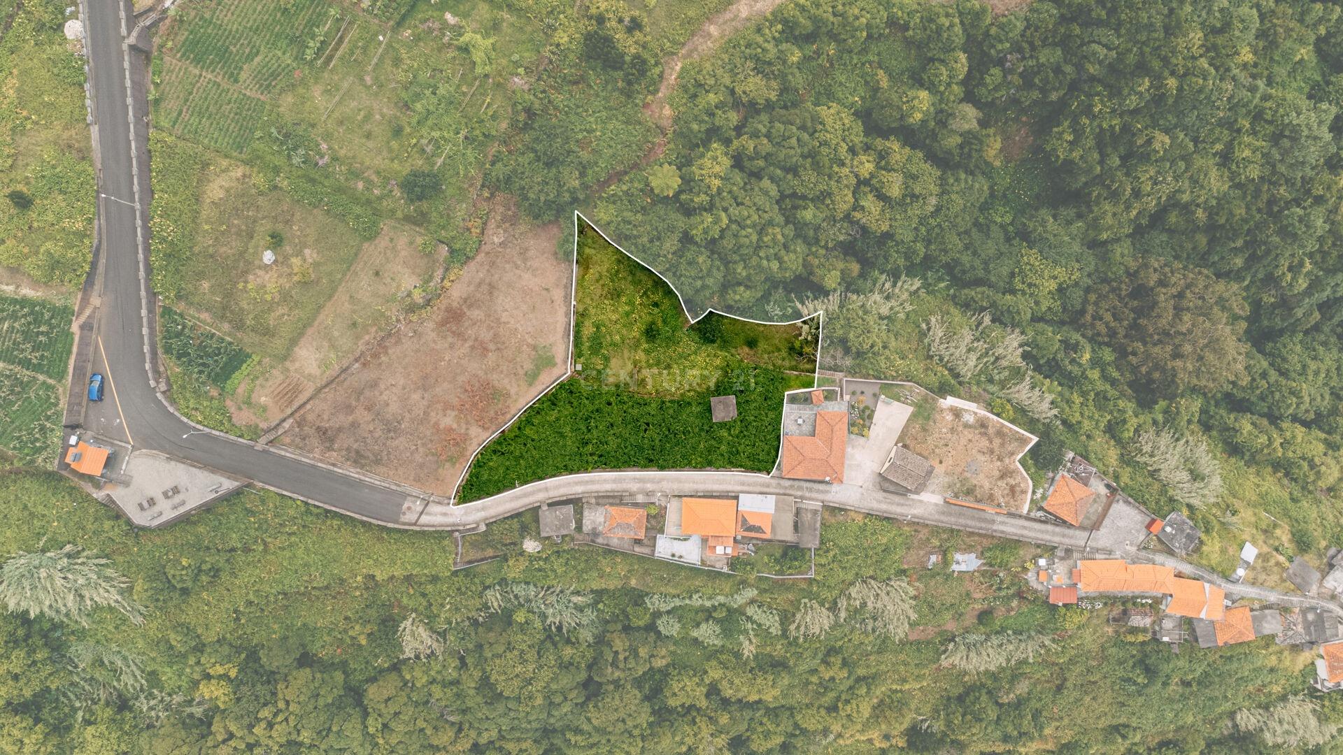 Terreno Rústico con Potencial de Construcción, Ubicado en Boaventura – São Vicente