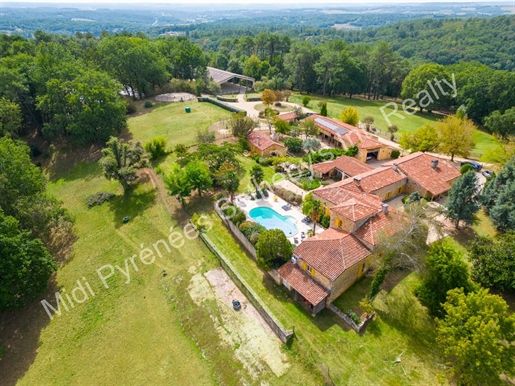 Sumptuous equestrian estate in the Lot valley, at the gateway to Périgord