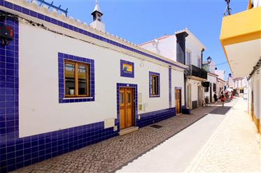 Een van de mooiste huizen in het oude dorp van Ferragudo