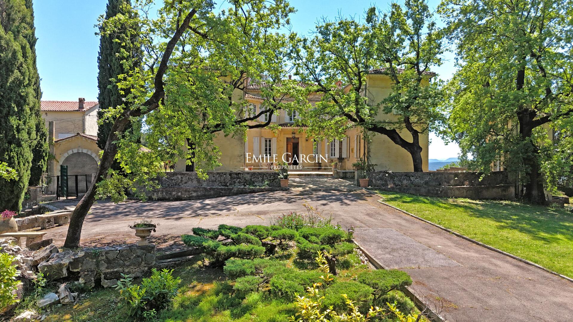 For sale - Callian - Magnificent château and outbuildings - Former home of Nadia Leger