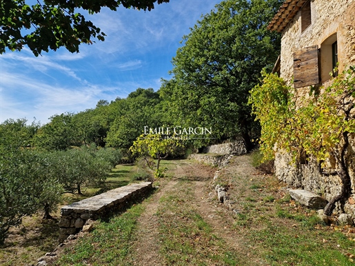 Converted sheepfold for sale in Chateaudouble, north of Draguignan in the Var