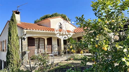 Beautiful Villa Close To The City Center With Independent Apartment